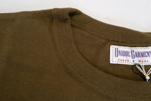 Load image into Gallery viewer, 7OZ ‘AIRY’ LOOPWHEELED TEE (OLIVE)
